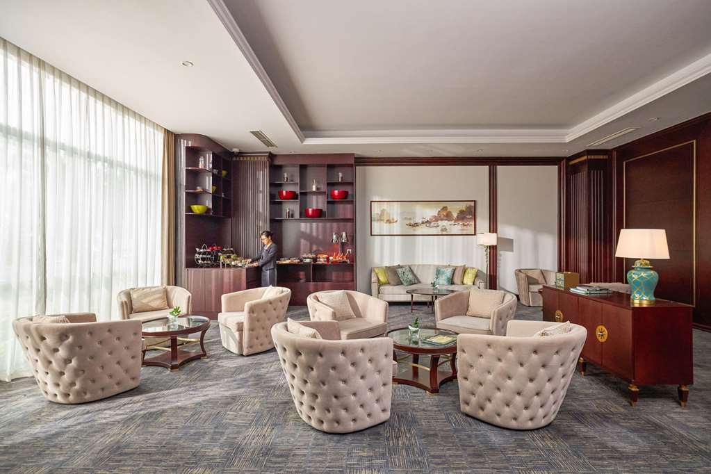 Melia Vinpearl Hai Phong Rivera Екстериор снимка